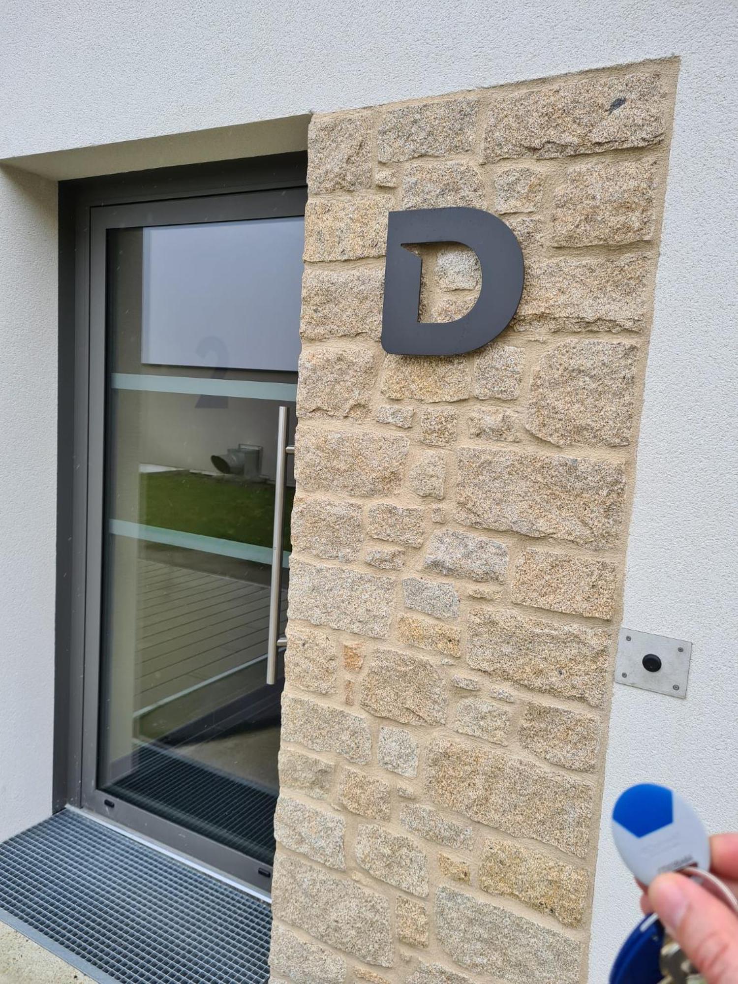 T2 Design Proche Gare/Intra-M/Sillon, Garage Prive Appartement Saint-Malo Buitenkant foto