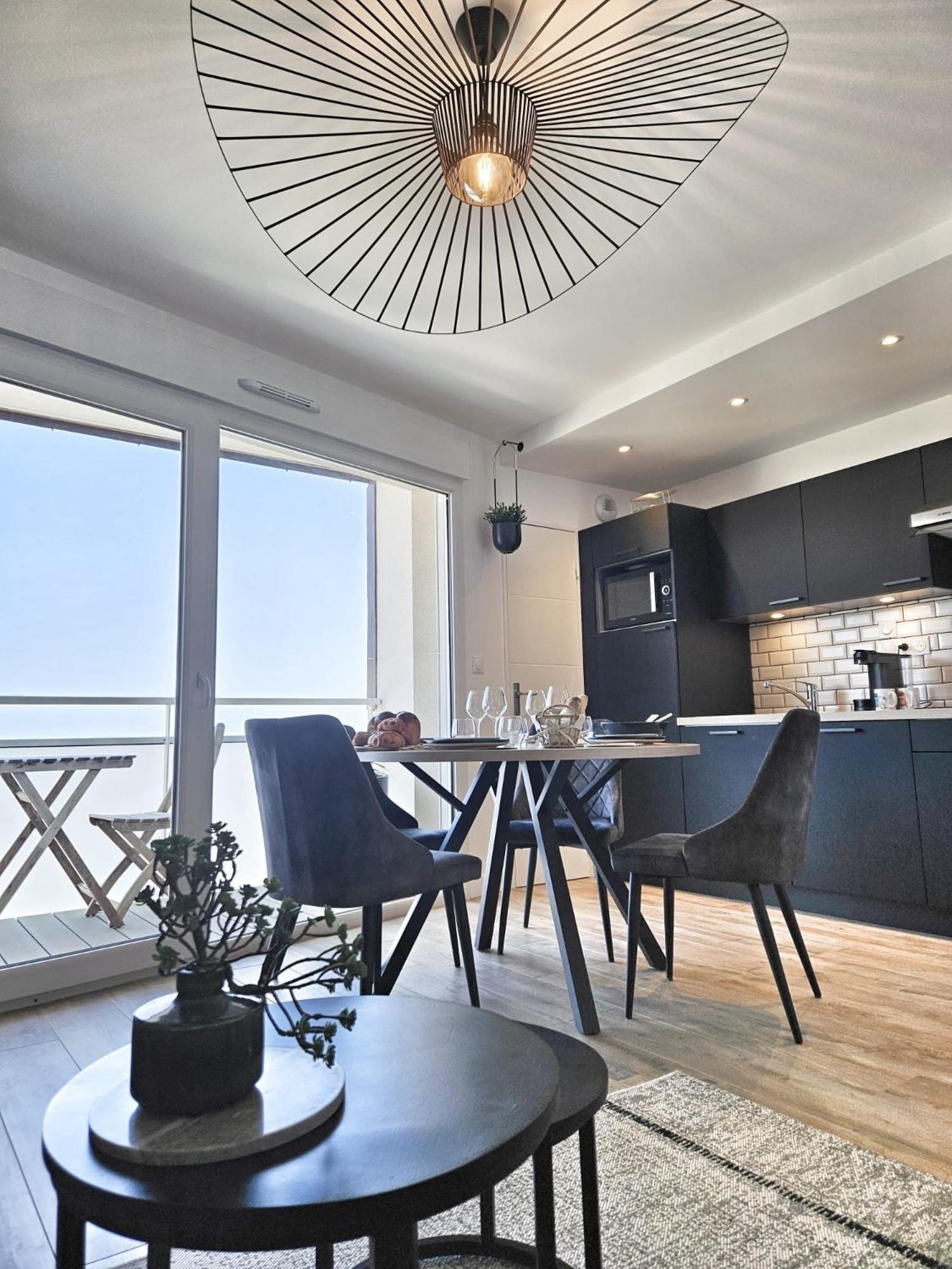 T2 Design Proche Gare/Intra-M/Sillon, Garage Prive Appartement Saint-Malo Buitenkant foto